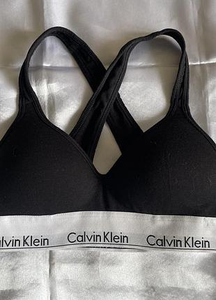 Топ оригінальний calvin klein