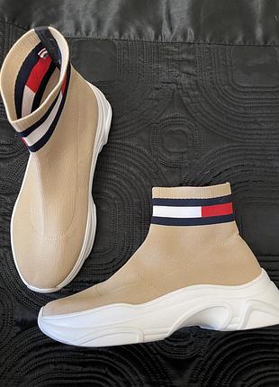 Жіночі черевики з текстилю 39/40 розміру tommy hilfiger