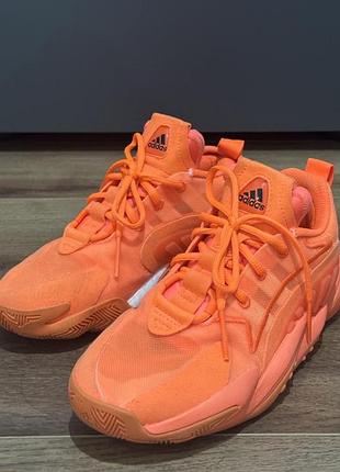 Кросівки жіночі adidas помаранчеві