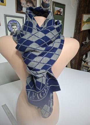 Шарф tommy hilfiger.
