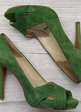 Жіночі туфлі zara (38 розмір) з дефектом