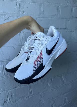 Жіночі кросівки nike 39р