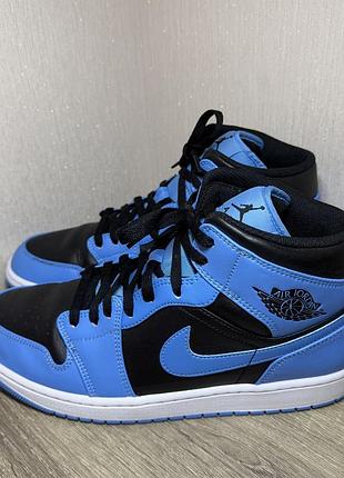 Кроссовки air jordan air 1 mid