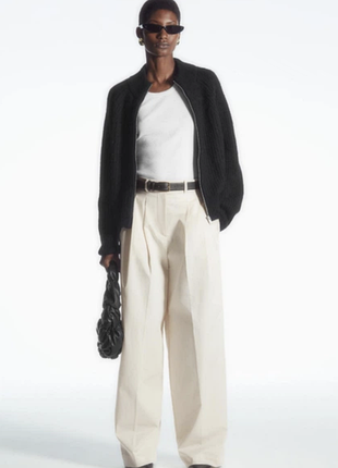 Брюки женские cos хлопок relaxed cotton wide-leg trousers 1226602002 34 бежевый