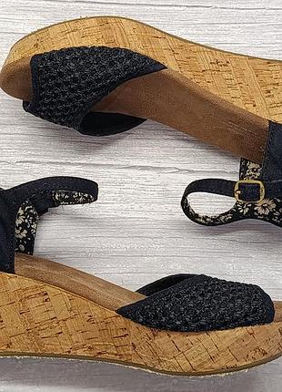 Жіночі босоніжки toms (37 розмір)