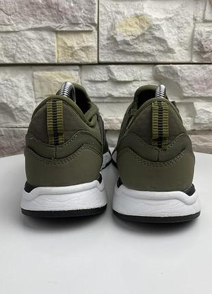 Оригінальні кросівки new balance 247 4