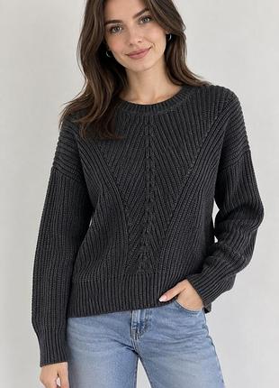 Стильний вʼязаний светр графітового кольору з розрізами по боках h&m розмір м