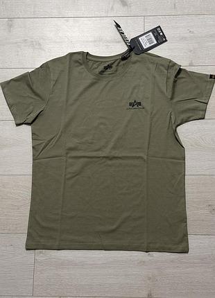 Alpha industries basic t small logo