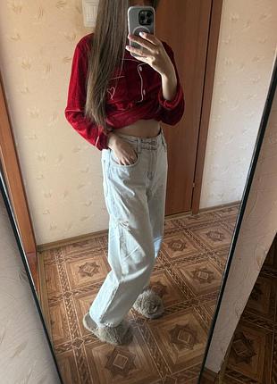 Джинси з розрізами