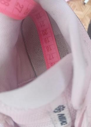 Кросівки для дівчинки nike рожеві 6
