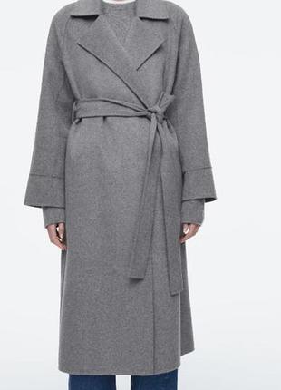 Женское длинное пальто cos belted double-faced wool coat l серое состояние новое без томной бирки.