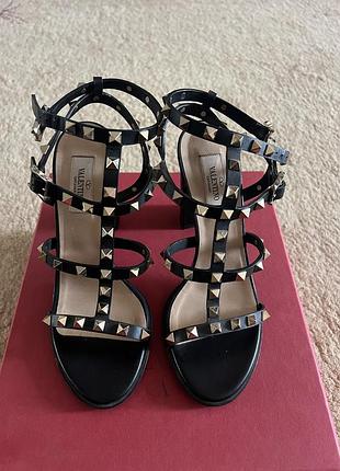 Босоніжки valentino орігінал