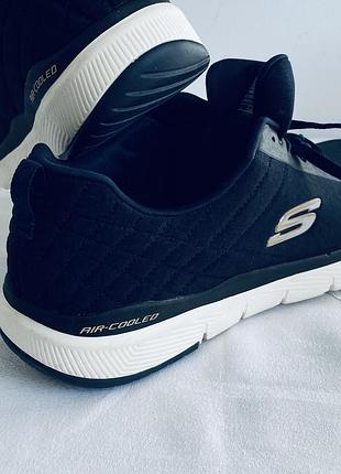 Чоловічі кросівки skechers lite -weight air-cooled