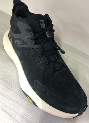 Модель чоловічих кросівок hoka one one transport chukka gtx у забарвленні black/alabaster.розмір:42 2/3(27см)