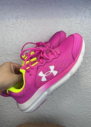 Кросівки жіночі under armour рожеві, розмір 37.5, довжина устілки 23.5 см