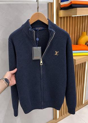 Брендовый свитер lv