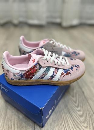 Кросівки жіночі adidas samba рожеві з квітковим принтом