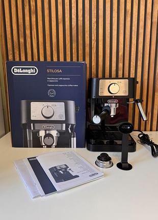 Кавоварка ріжкова delonghi ec260bk, як нова