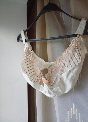 Изысканный кружевной бюстгальтер чашка э 2
