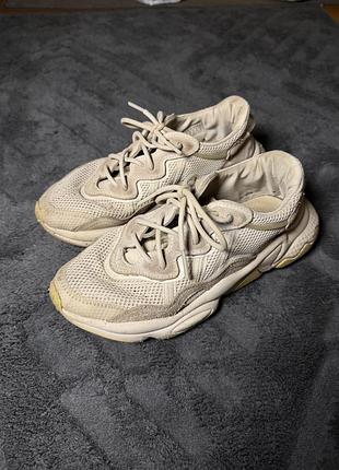 Кросівки adidas ozweego бежеві