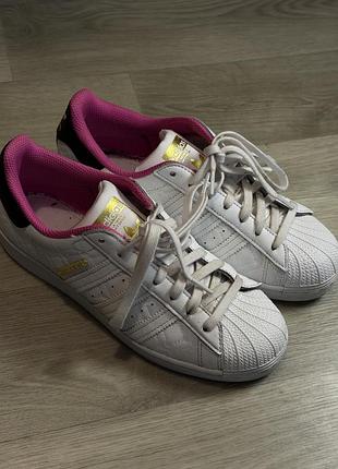 Кросівки жіночі adidas superstar білі з рожевим