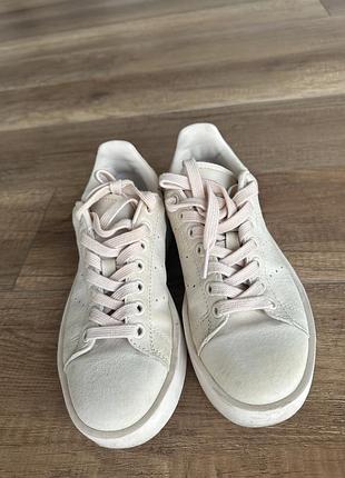 Кросівки adidas р.36