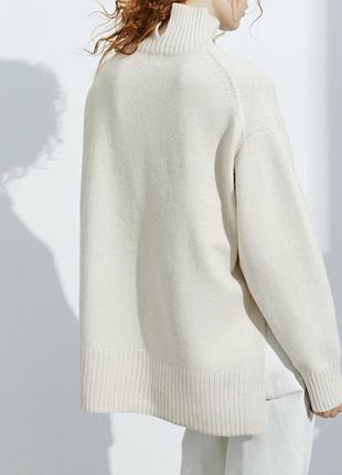 Стильний молочний оверсайз светр з вмістом вовни h&m