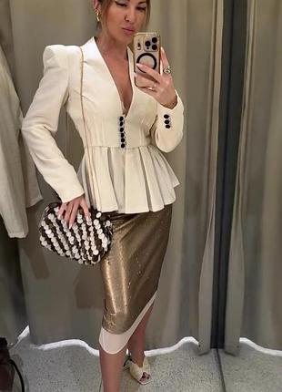 Красива подвійна золотавого кольору спідниця в лелітки zara
⚡⚡⚡⚡⚡⚡⚡⚡⚡⚡⚡⚡⚡⚡⚡⚡