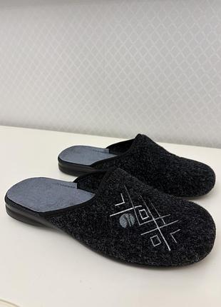 Чоловічі повстяні тапочки inblu,текстильна устілка.