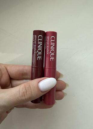 Набір бальзамів для губ clinique cult classic lip duo