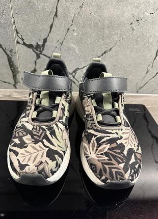 Кросівки adidas оригінал disney 13 21 см