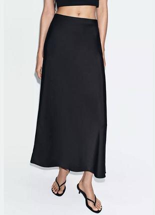 Сатинова міді спідниця чорна zara