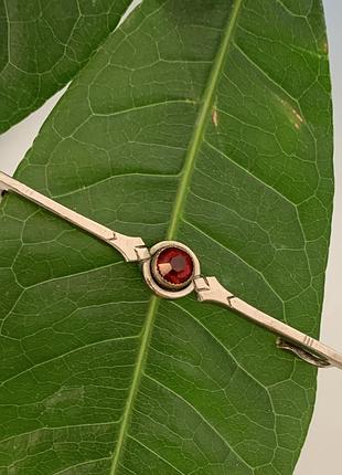 Вінтажна брошка — планка (bar-brooch).