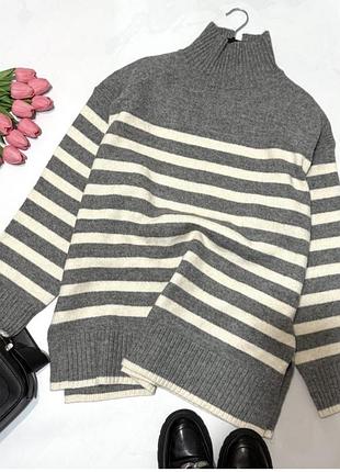 Стильний светр з розрізом h&m 5