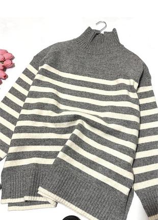 Стильний светр з розрізом h&m 6