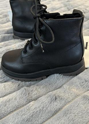 Нові шкіряні демісезонні черевики zara  16,8 см 17.5 см 18 см