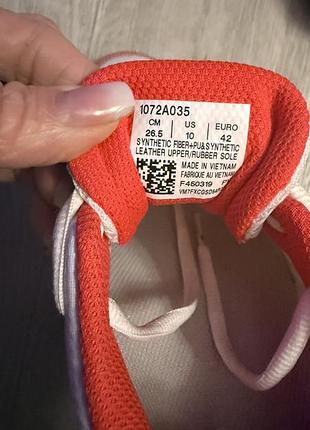 Кросівки asics 42 розмір 4