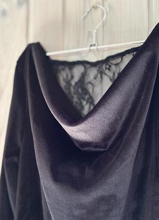 Велюрова кофта лонгслів з мереживною спинкою розмір: s, бренд: prettylittlething