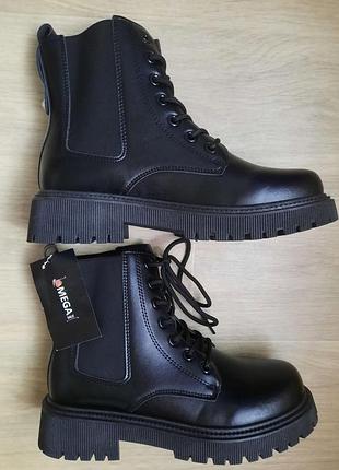 Ботинки женские