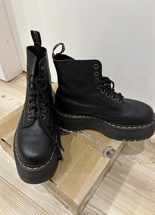 Черевики жіночі dr. martens 1460 pascal max чорні, розміри 40-41, довжина устілки 25-26 см, шкіра