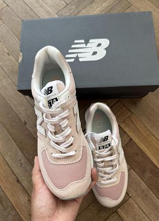 Кросівки new balance 2