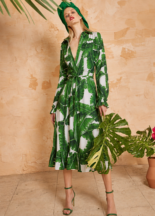 Одягаючи листву: сукня dolce gabbana