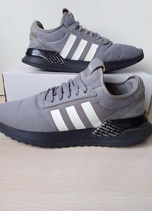 Кросівки adidas 43.5 розмір 4