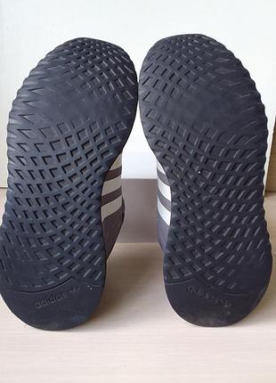 Кросівки adidas 43.5 розмір 7