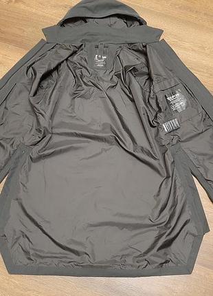 Плащ, пальто jack wolfskin 8