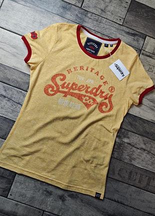 Жіноча жовта футболка з червоним оздобленням superdry vintage logo розмір 40