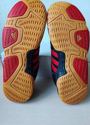 Кроссовки adidas 42.5 размер 6