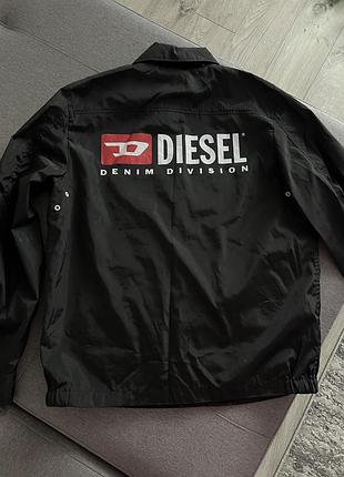 Шикарна куртка коач diesel