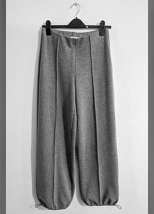 Брюки широкі зі щільної тканини zara