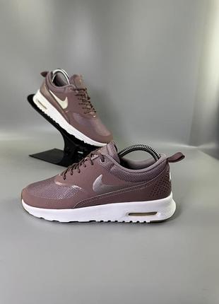 Кросівки nike